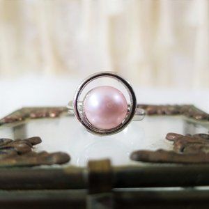 nwot 9mm Lavender Saltwater Pearl Halo Ring